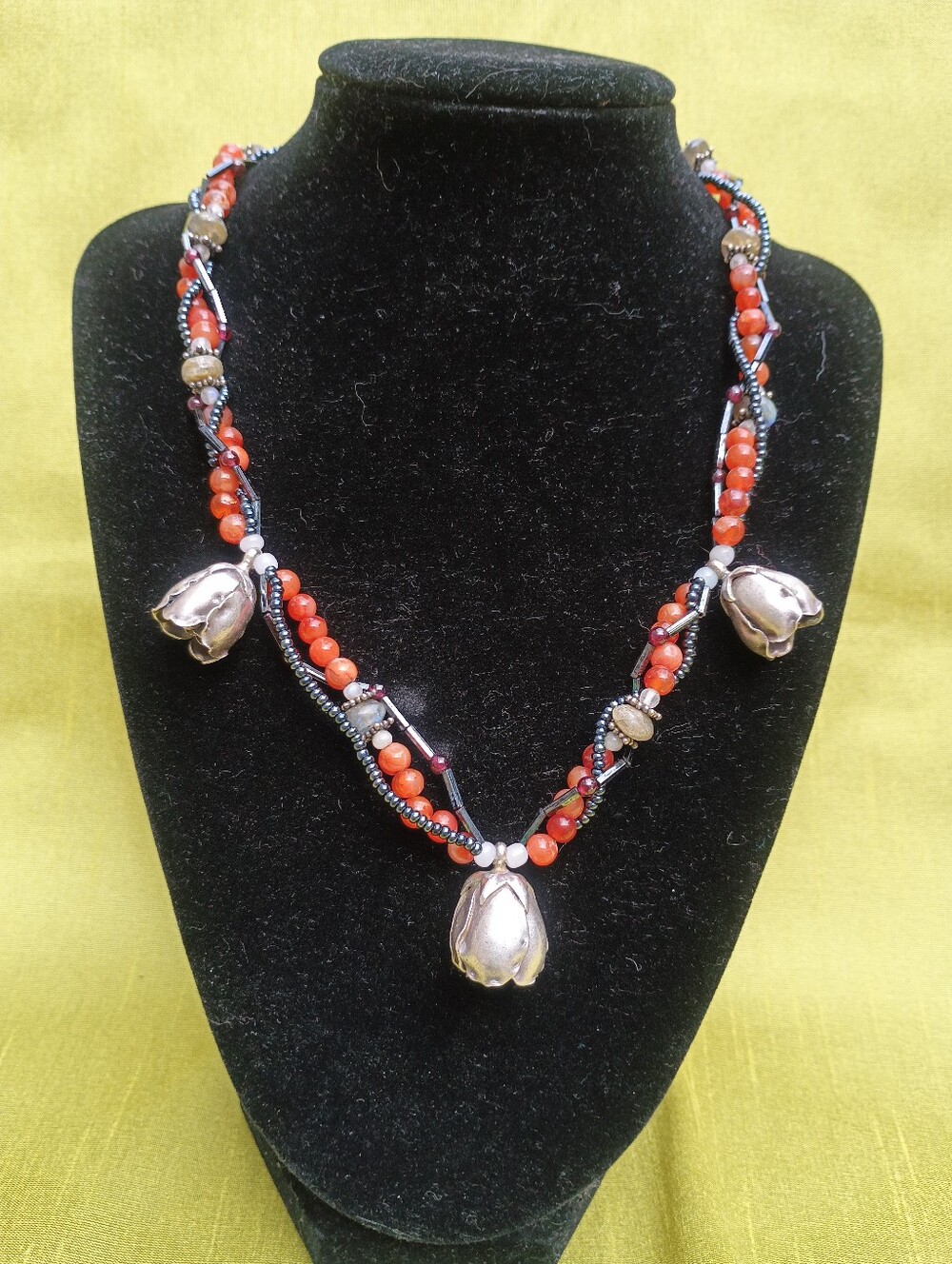 Beaded Floral Pendant Necklace -2-Tier Accent